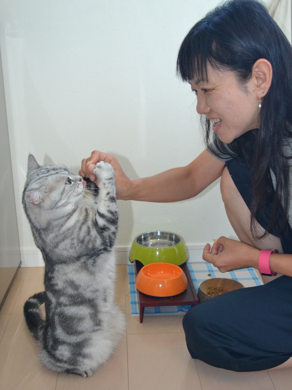 作家 角田光代のほっこり笑顔になる日常を綴った人気エッセイ集ファン待望の5年ぶり第三弾が発売 角田光代 月夜の散歩 株式会社オレンジページのプレスリリース 作家 角田光代のほっこり笑顔になる日常を綴った人気エッセイ集ファン待望の5年ぶり第三弾が発売 角田光代 月夜の散歩 株式会社オレンジページのプレスリリース
