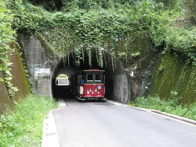 こどもの国トンネル2