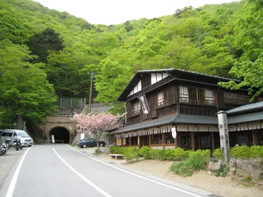 旧御坂トンネル(山梨県)