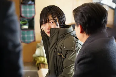 ペ・ドゥナ（同作より）2