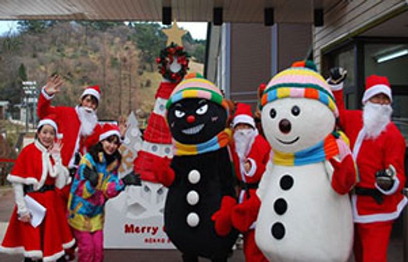 六甲山スノーパーク オープニングイベント
11月18日（土） 関西最速シーズンオープン！
～スノーボードも朝から滑走解禁！～