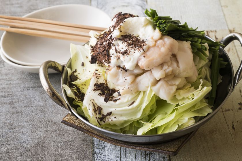 高カカオチョコレートを使った限定メニューが登場！
『高カカオチョコ香るクリーミーもつ鍋』他2品　
11月7日＜いい鍋の日＞から提供開始のお知らせ