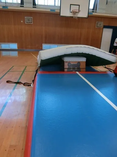 近隣の体育館を利用