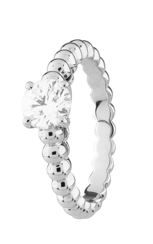 ヴァン クリーフ＆アーペルが
全国のブティックでブライダルフェアを11/11～26開催