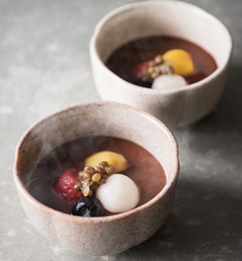 パートナーへの感謝の気持ちをスイーツにのせて
【いい夫婦の日】
3日間だけの期間限定デザートがビュッフェに登場
2017年11月20日（月）～22日（水）
ホテル阪急インターナショナルにて