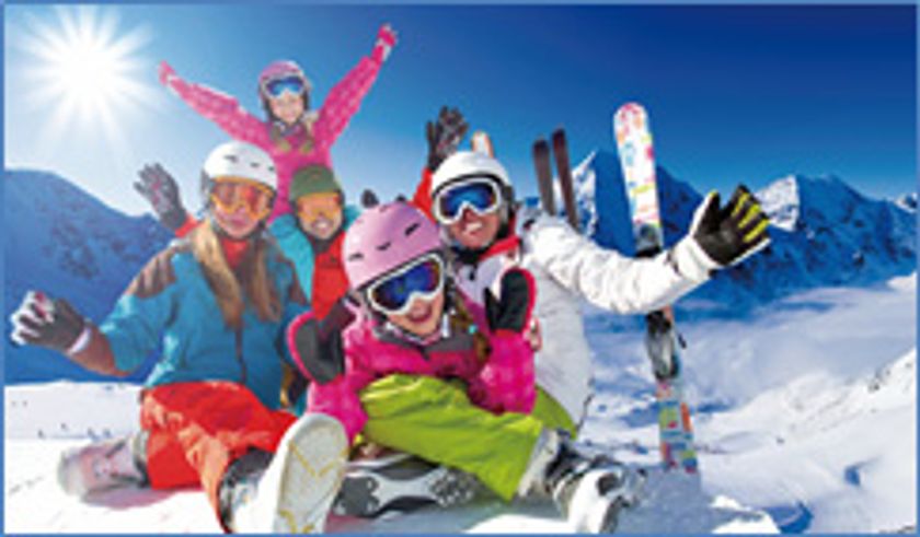 阪急交通社 創業70周年記念 特別企画
「往復新幹線」+「リフト1日券」＝7,000円
手軽に楽しむ日帰りスキー・スノーボードの旅（関東発）
2コース発売