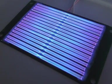 80×60mmのVUV面光源試作品