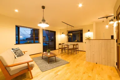 アダプトスタイル施工事例_リビング