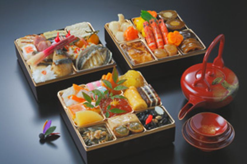 皆様のご多幸を願って　2018年 おせち料理 [限定80個販売]
第一ホテル両国にて 2017年10月1日（日）より 予約受付中