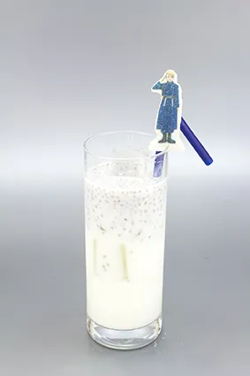 リザのチアシード入りヨーグルトドリンク