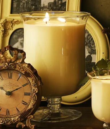 ブーケベースキャンドル  価格：25,920円（本体価格　24,000円）