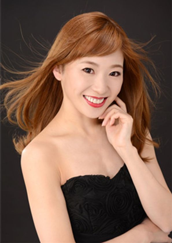 高い歌唱力で観客を魅了し続けた 元宝塚歌劇団宙(そら)組
瀬音リサ 退団後初のソロコンサートを開催
第一ホテル東京シーフォートにて　2018年1月20日（土）開催