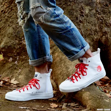 MOONSTAR×STRICT-Gハイカットスニーカー【ユニコーンガンダムモデル】着用イメージ