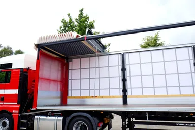 スライディングルーフ