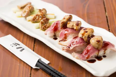 フォアグラのせ鴨寿司