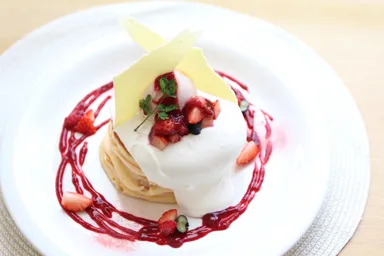 ベリーミルフィーユパンケーキ