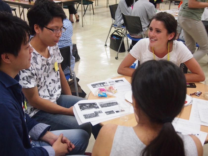 学内異文化体験 “English Cafe” 
杉並区、世田谷区の後援で一般公開
12月15日（金）、和泉キャンパスで開催