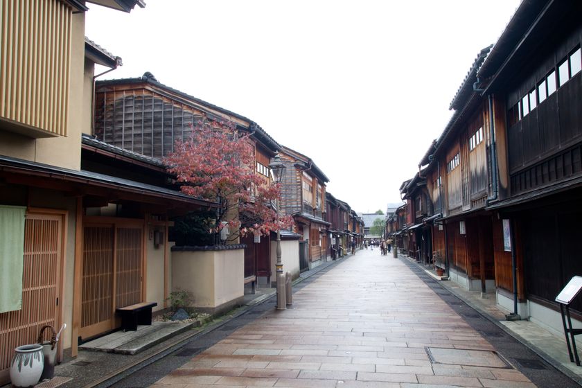 銀座で石川県をバーチャル観光!
石川県アンテナショップでVR体験開始