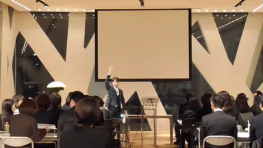 Tod'sにて講演 2