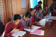 女性たちのための識字クラス(ネパール)