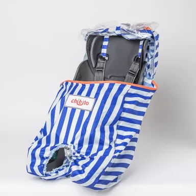 窓を開けて走行できます