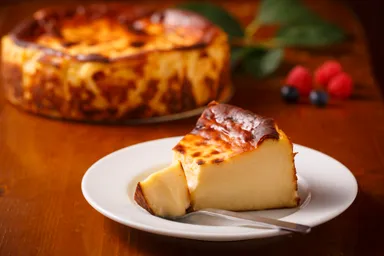 バスクのチーズケーキ_イメージ