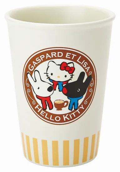 陶磁器製カップ