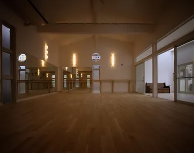 バレエスタジオの建築デザイン施工例