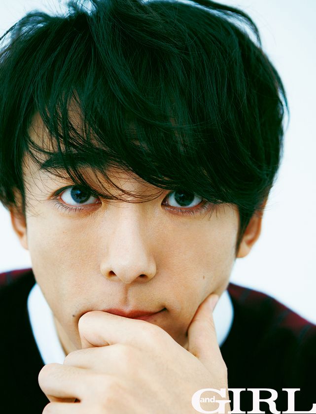 色気も人気も爆発中、最強癒し男子
高橋一生「猫目っぽい感じに惹かれます」
『andGIRL 2月号』2018年1月12日（金）発売！