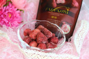 自分へのご褒美に“幸福を感じる味を”　フリーズドライの苺にホワイトチョコレートを含浸した『福味 -FUKUMI-』発売