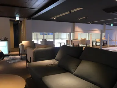 お客様用ラウンジ 3