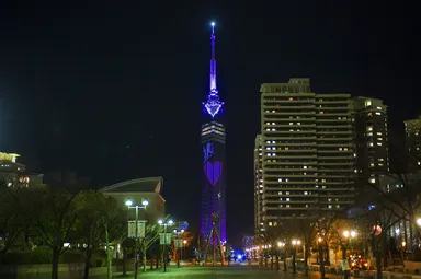 LOVEイルミネーションも特別点灯