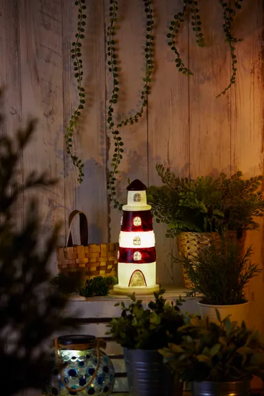 灯台ソーラーライトレッド