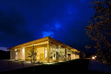 大里ラボラトリー外観