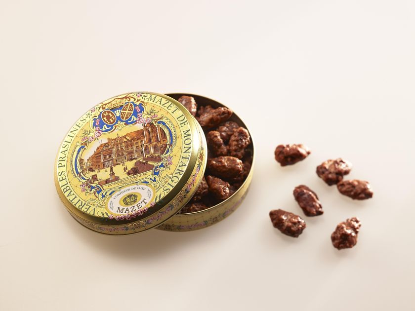 バレンタインにフランスの老舗「MAZET（マゼ）」が
お届けする宝石のようなプラリネの一粒