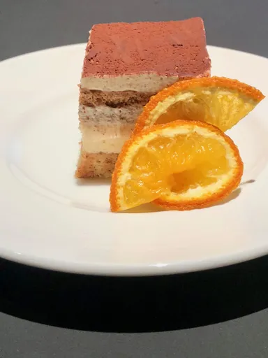 芦北産紅茶のティラミスドライ不知火添え(八代)