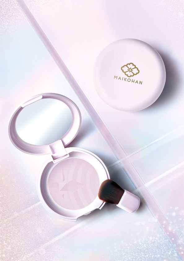 【3月15日】コスメブランド『舞妓はん』より、
ハイライト、チーク、アイシャドウなど
マルチに使える「虹の光パウダー」 発売
