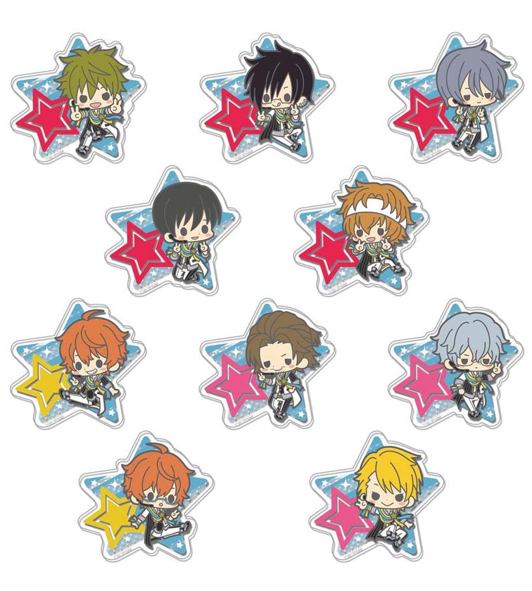 理由あって、クリアブローチ！第２弾！！
お揃いのライブ衣装を来たメンバー達がキュートなクリアブローチに！