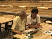 82歳鈴木 富司さんがシニアプログラミングネットワークで学んでいるところ