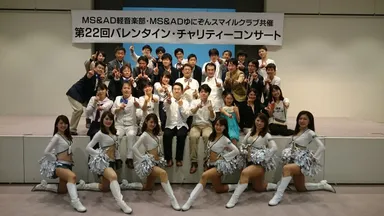 ドルフィンズのみなさまと集合写真