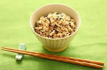 しらすとひじきのオリーブオイル炊き込みごはん