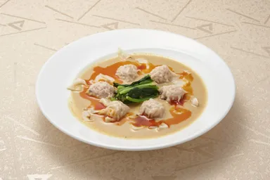 龍の子特製四川風ワンタン