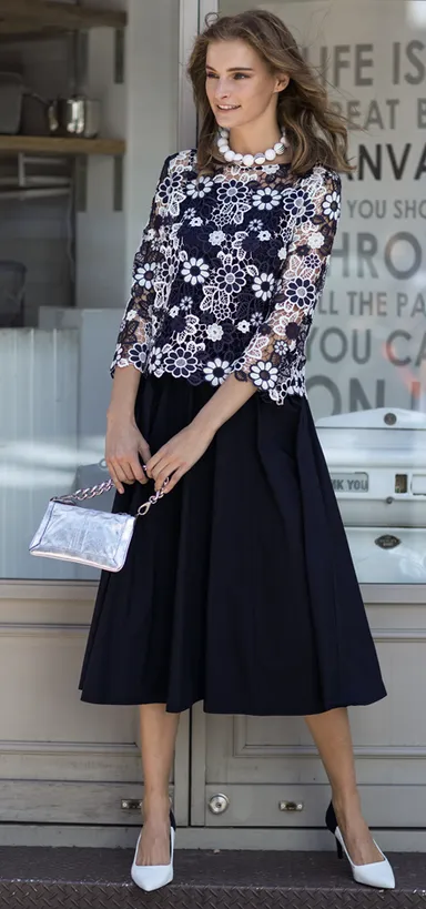 レースブラウス