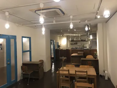 湊川キッチン内外03