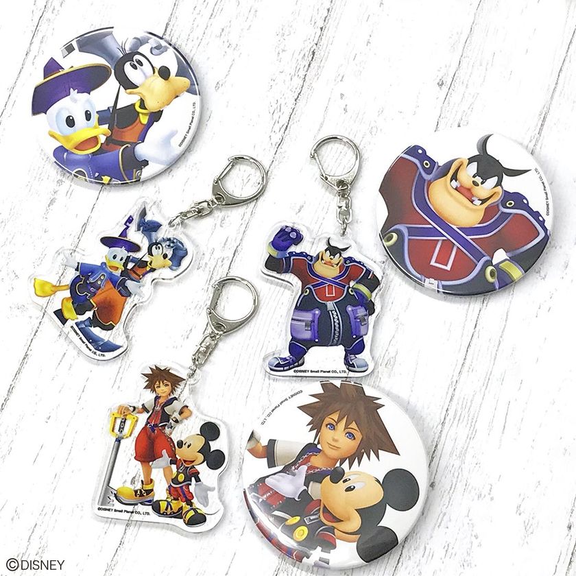 【キングダム ハーツ】第三弾アイテム
缶バッジ、アクリルキーホルダーを3月13日（火）より順次発売！