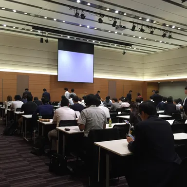 中小企業の政策を考える会の様子 3