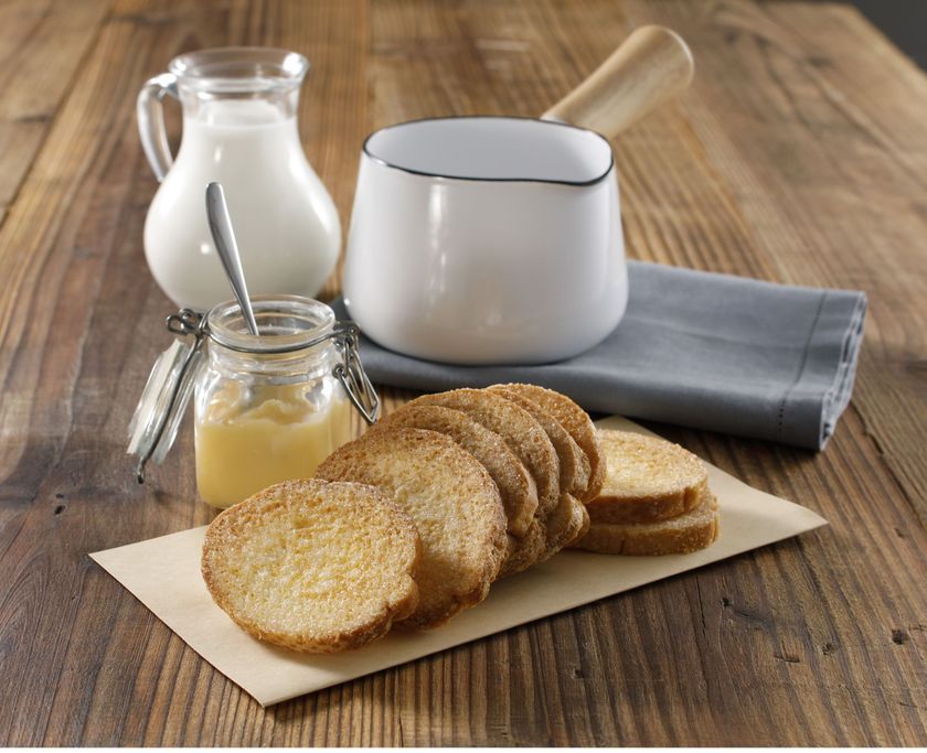 濃厚なミルク感たっぷりの香ばしいラスク！
赤い帽子「ミルクジャムラスク」3月20日(火)新発売！