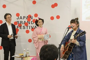 カワイイ大賞生歌披露