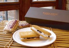 レーズンウィッチの老舗「鎌倉小川軒」と食品ライセンス契約を締結