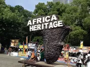 アフリカンパレードのアフリカ大陸型の巨大おみこし